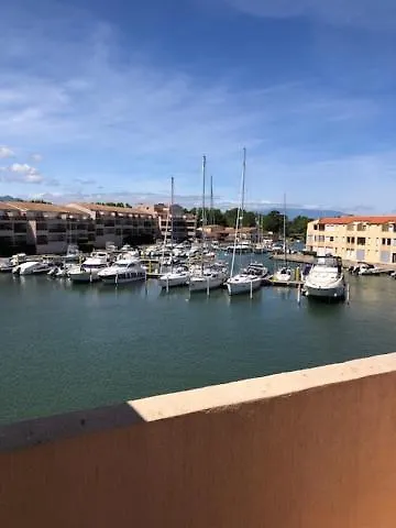 Hameau Des Capellans Duplex Avec Superbe Vue Marina Piscine Wifi Gratuit Parking Gratuit Saint-Cyprien (Pyrenees-Orientales)